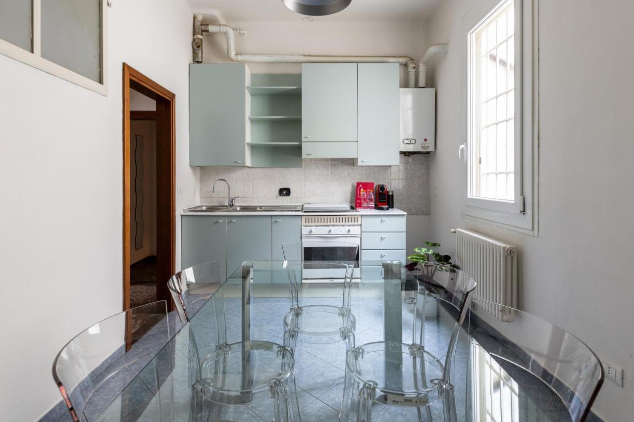 Alessandrini Apartment Alla Finestrella By Wonderful Italy Болонья Экстерьер фото
