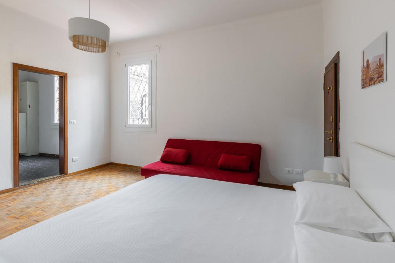 Alessandrini Apartment Alla Finestrella By Wonderful Italy Болонья Экстерьер фото