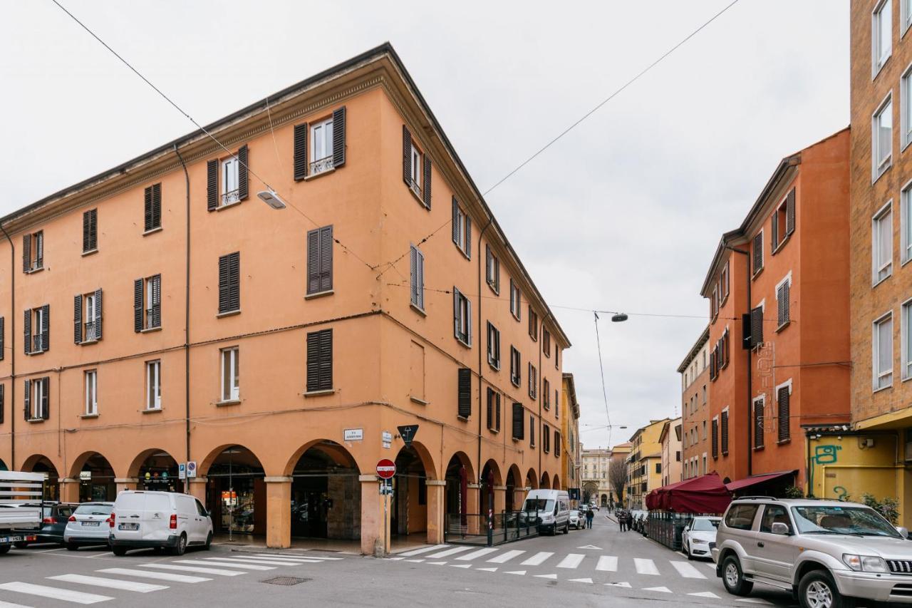 Alessandrini Apartment Alla Finestrella By Wonderful Italy Болонья Экстерьер фото