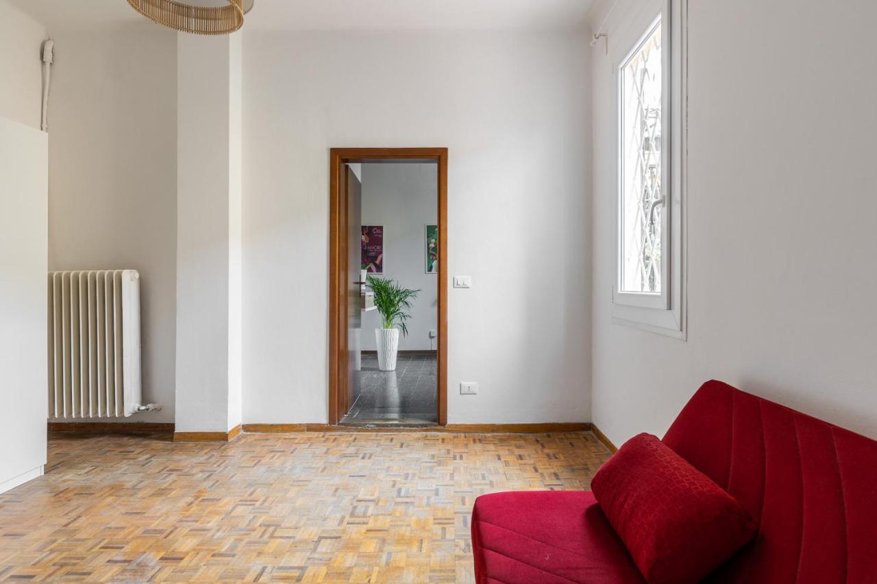 Alessandrini Apartment Alla Finestrella By Wonderful Italy Болонья Экстерьер фото